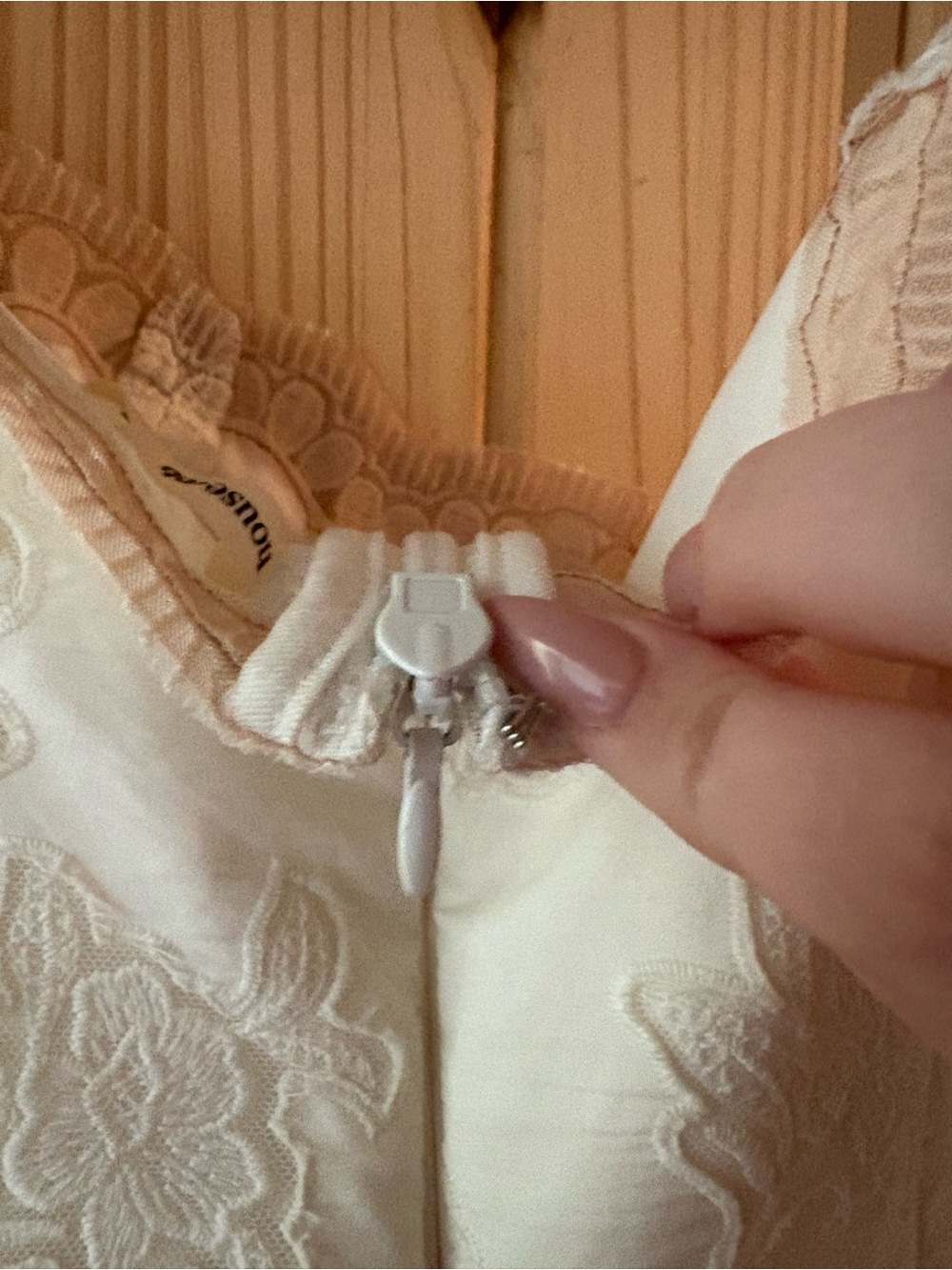 House of CB White Lace Midi Dress with Spaghetti Straps - Picture 6 of 11